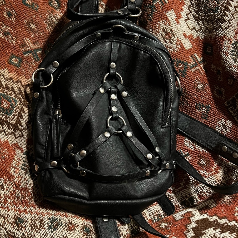 UNIF BOUND MINI (Discontinued Bag) MINT*